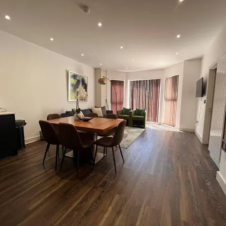 Apartamento Star London Finchley Road 3-Bed Escape With Garden